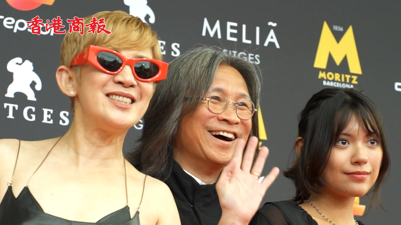 有片丨【娛樂】陳可辛榮獲「卓越榮譽大獎」 吳君如結伴同行共享殊榮