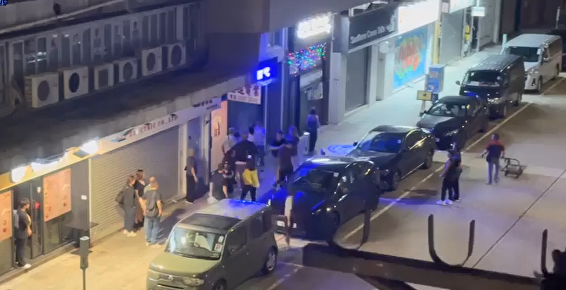 有片〡警拘3人涉深水埗街頭混戰 正追緝4名涉案男子