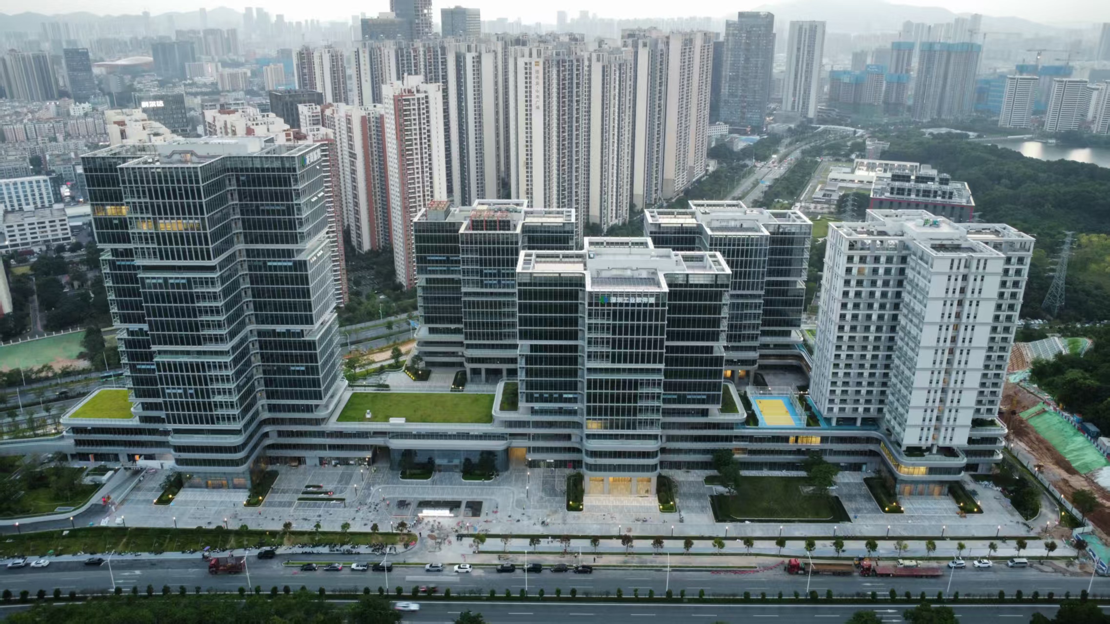 深圳工業軟件園龍崗開園 企業集群共破「卡脖子」科技！