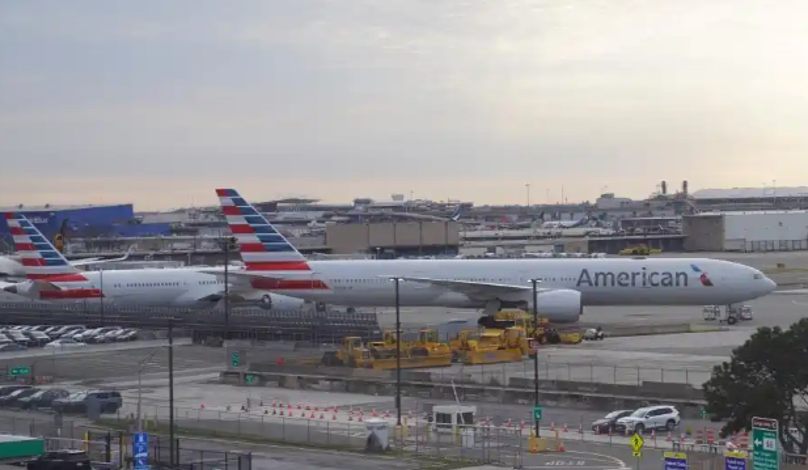 美政府創紀錄「停擺」 影響超320萬名旅客