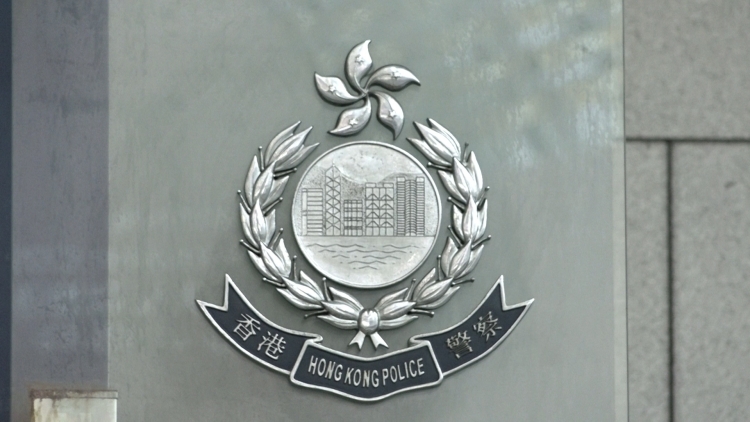 警員油麻地搜車檢兩刀 中年司機被捕