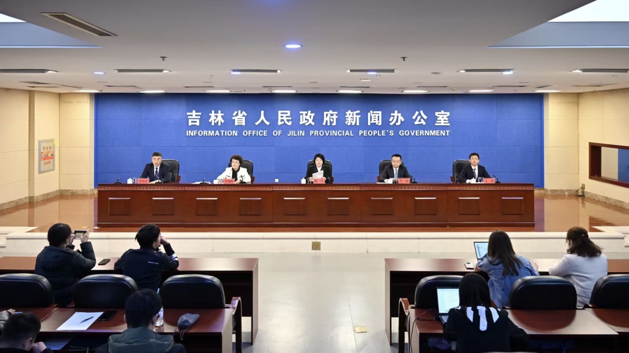 高鐵貫通連綴精彩無限  新雪季「長白山冰雪經濟圈」再迭代升級！