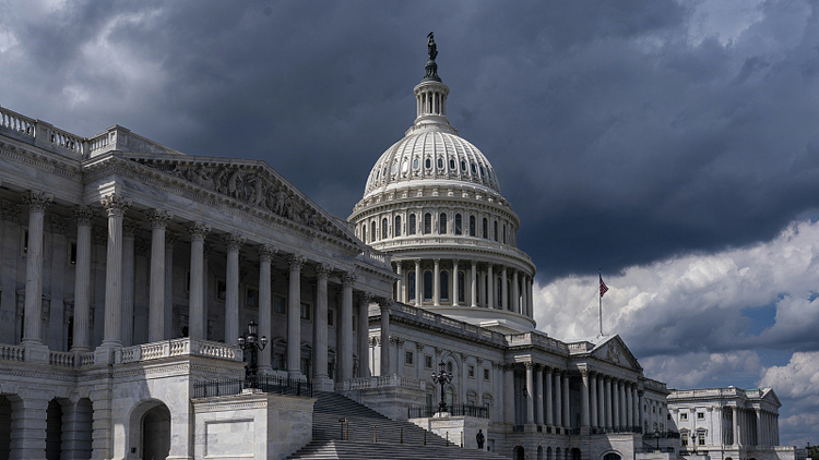 美眾議院通過臨時撥款法案 距結束政府「停擺」只差一步