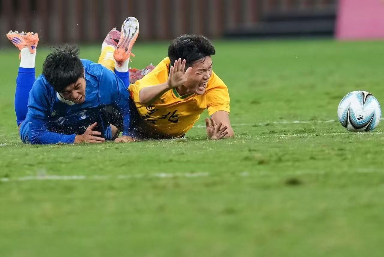 巔峰對決！湖北隊點球制勝首奪金 上海隊力克山東獲銅牌