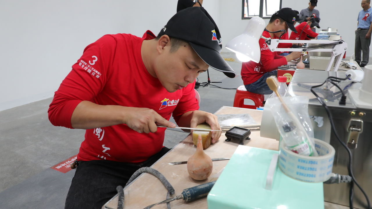 福建省第三屆工藝品雕刻工職業技能競賽開賽