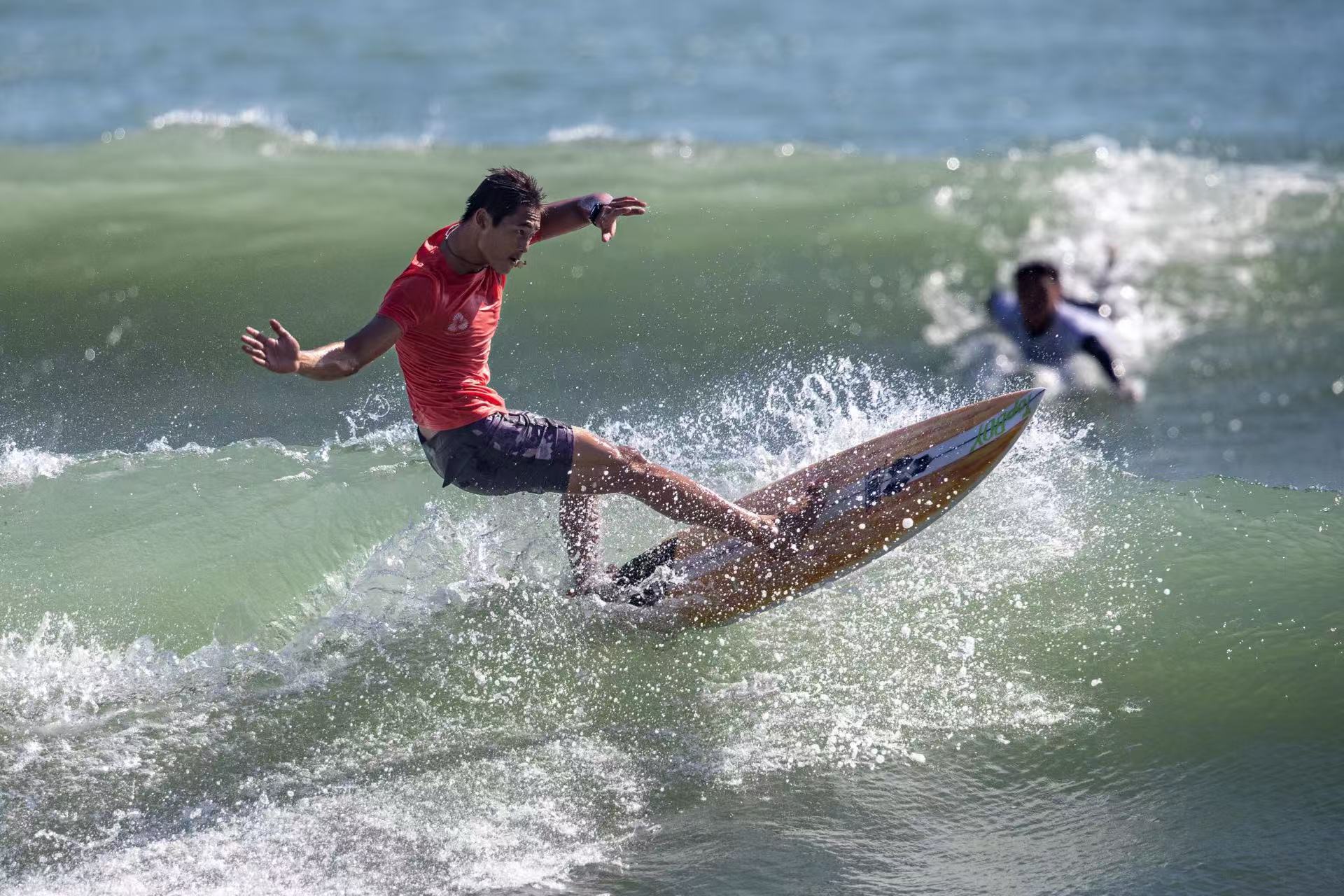 十五運會沖浪比賽收官 吳世棟、楊思琪奪金