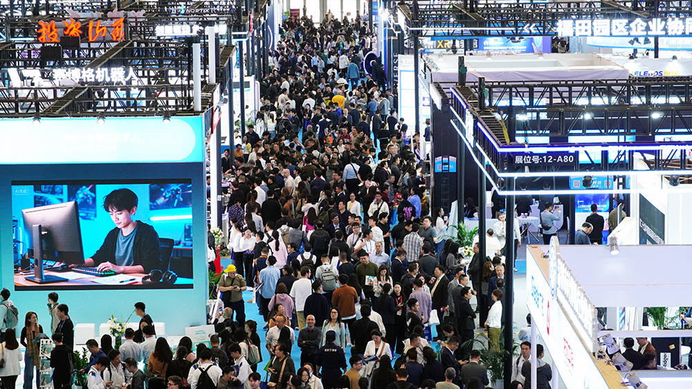 讓孩子的想象力被世界聽到看到 「潮會演」AI機器人開啟未來教育新課堂