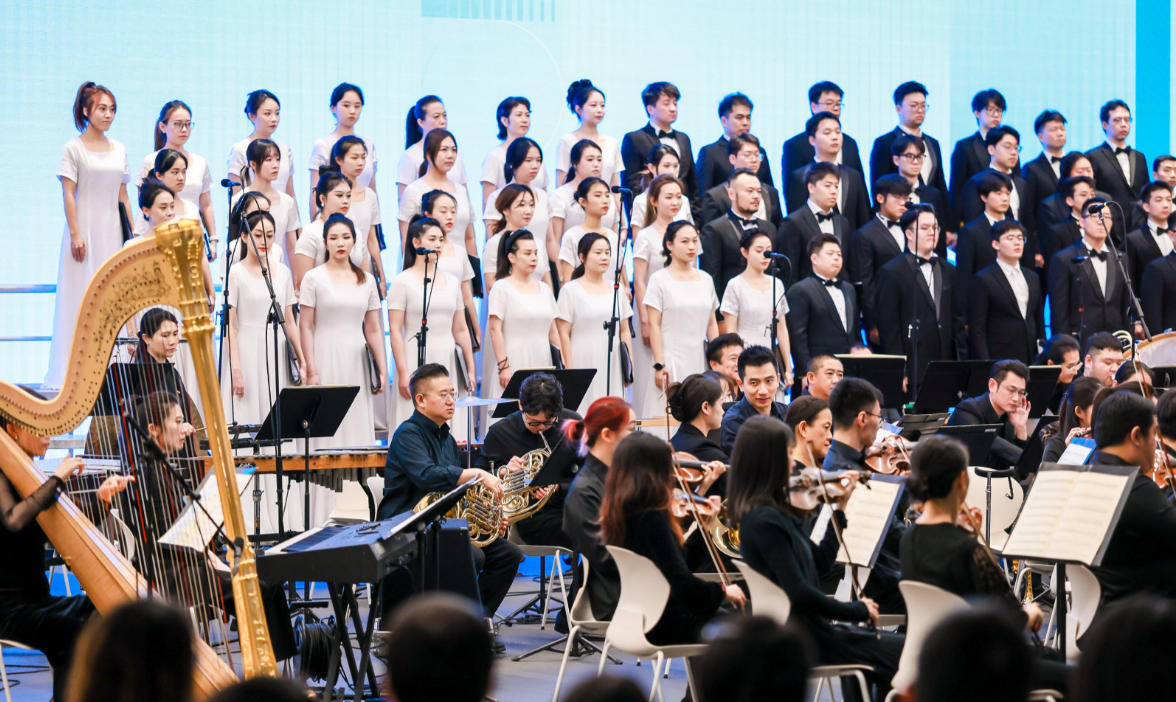 跨越山海連接古今  深美交響音樂會感受「琴鍵上的浪漫」