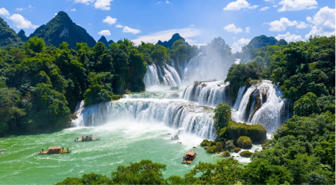 桂崇左跨境遊成新名片 年吸客10萬