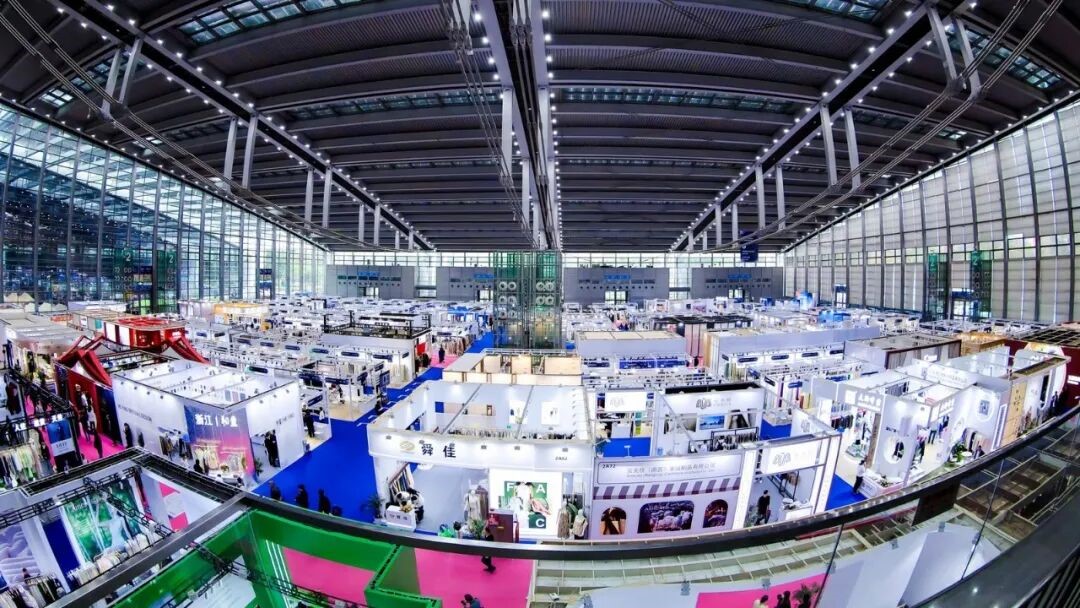 第31屆FASHION SOURCE與SS26深圳原創時裝周啟幕