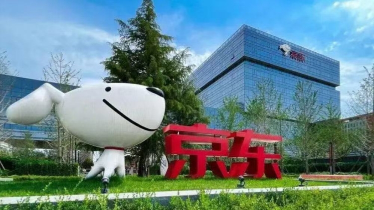 京東推自研AI毛絨玩具搶攻市場  公仔識聽能說懂情緒