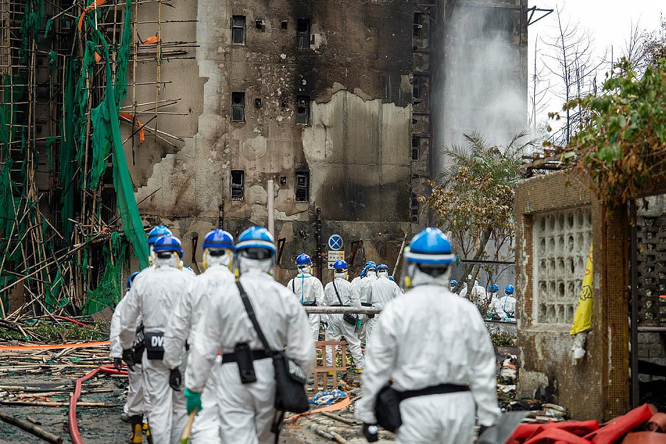 多圖：宏福苑大火〡警方聯同各部門群策群力 合力進行災後處理