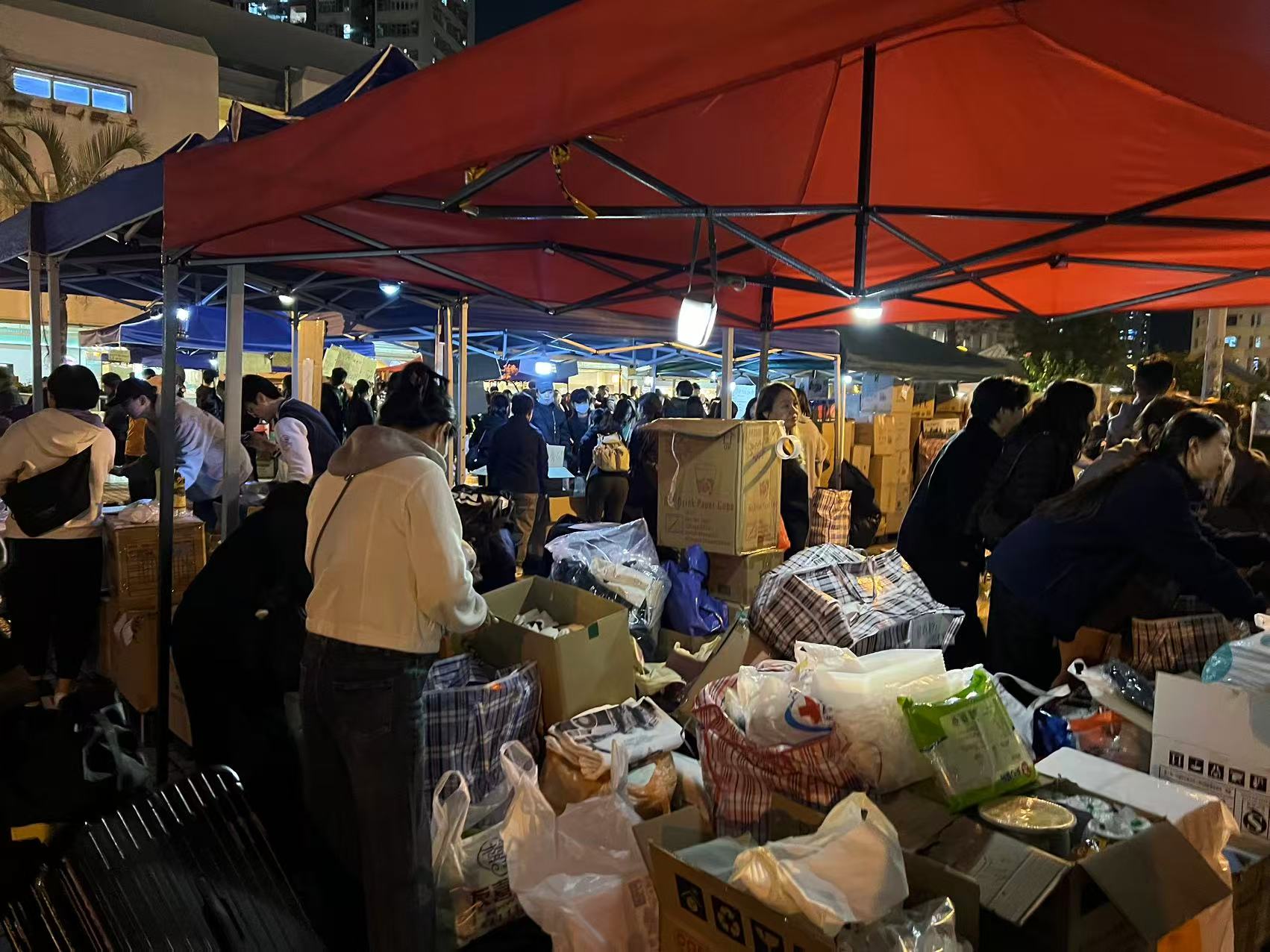 滬港兩地社會組織 籌款超過200萬港元