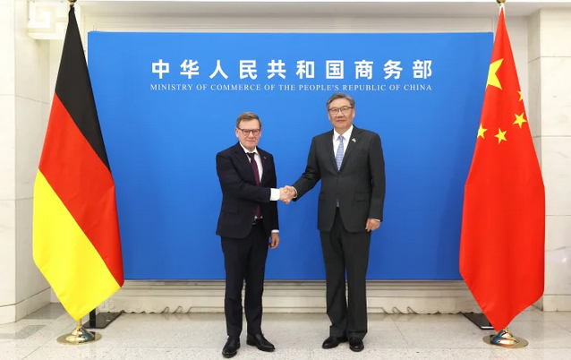 商務部長：當前最重要的是荷蘭政府停止不當行政干預