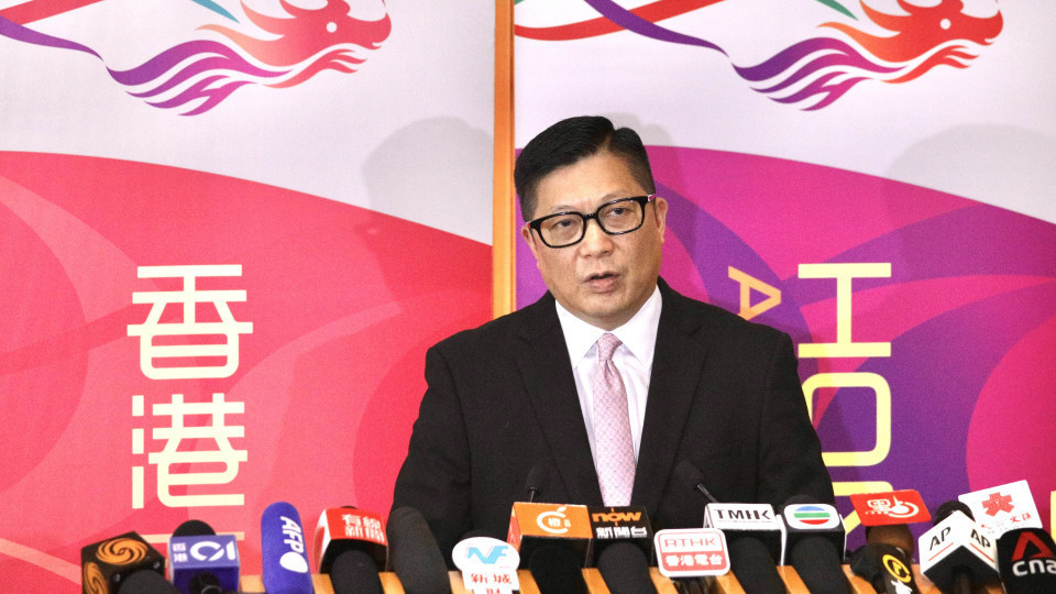 鄧炳強對高級督察離世深感難過 稱當局及警務處會全力提供支援