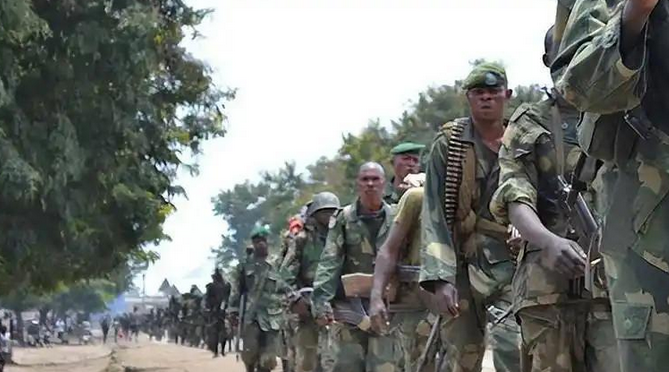 剛果（金）反政府武裝宣稱將從東部重鎮烏維拉撤出 