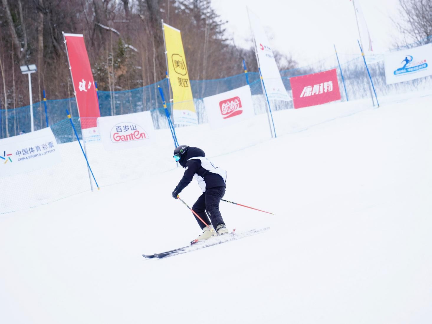 百歲山撬動冰雪營銷槓桿 | 贊助吉林國際高山/單板滑雪挑戰賽