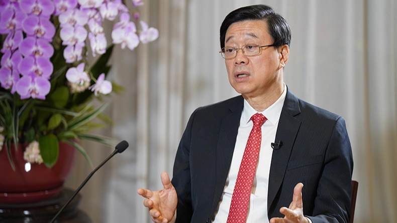 李家超：作為當家人將繼續帶領香港發展經濟