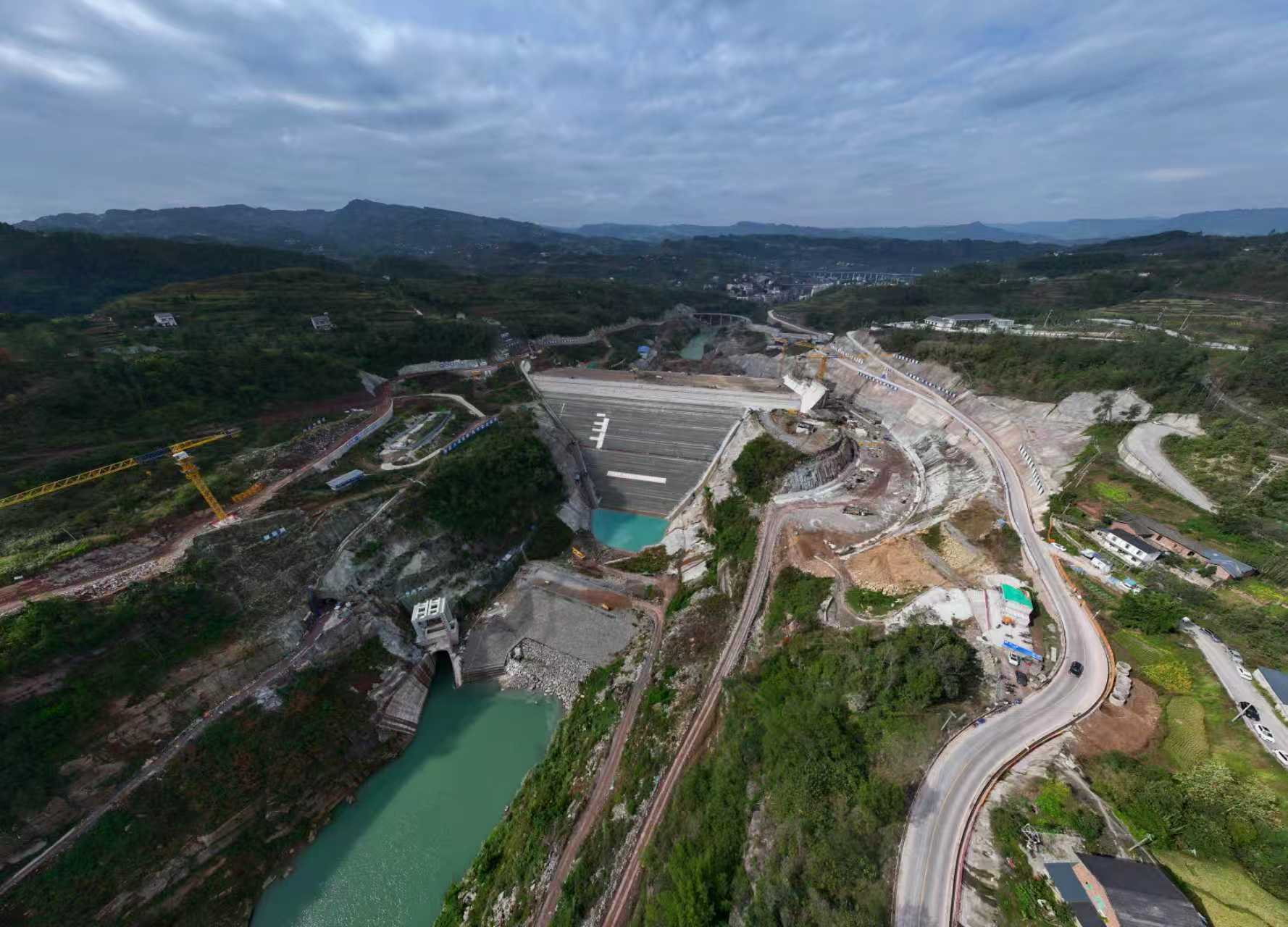 在漢央企助力構築渝黔防洪新屏障