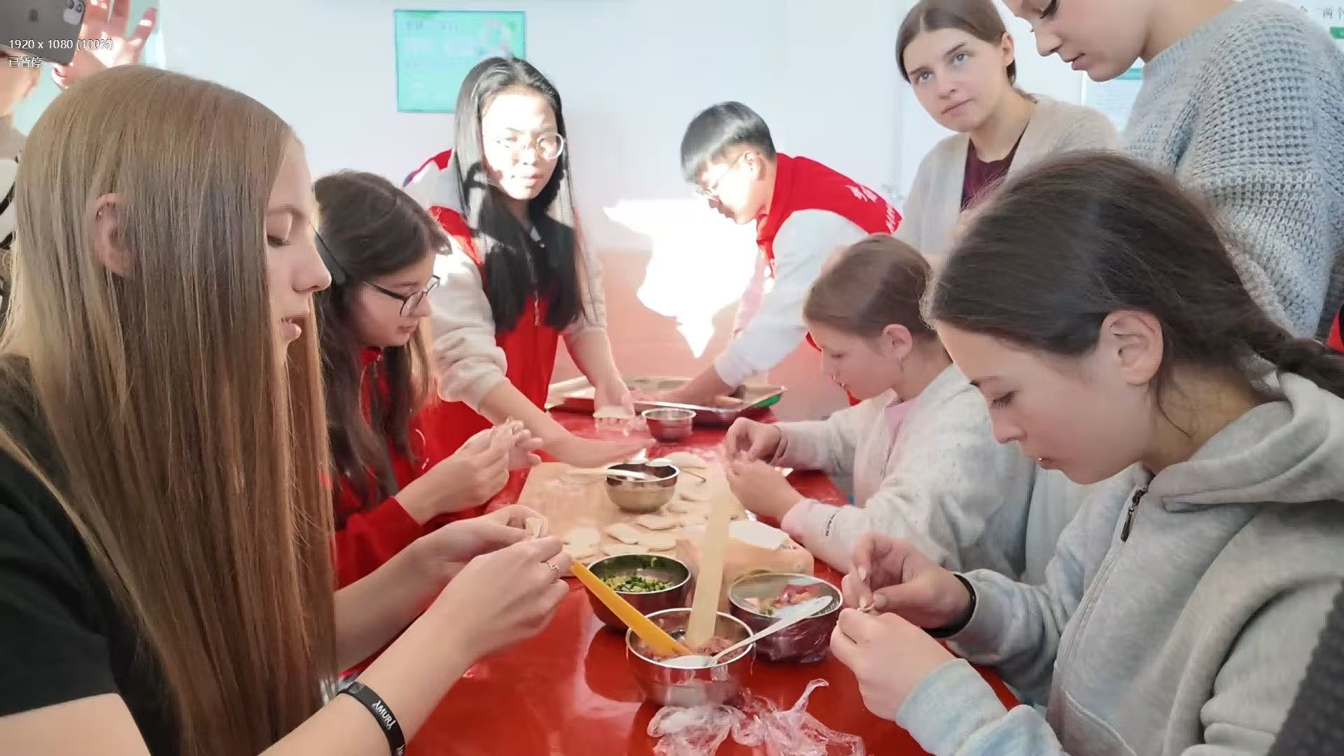 呼瑪：中俄青少年冬至共包「友誼餃」 繪就跨文化交流青春答卷