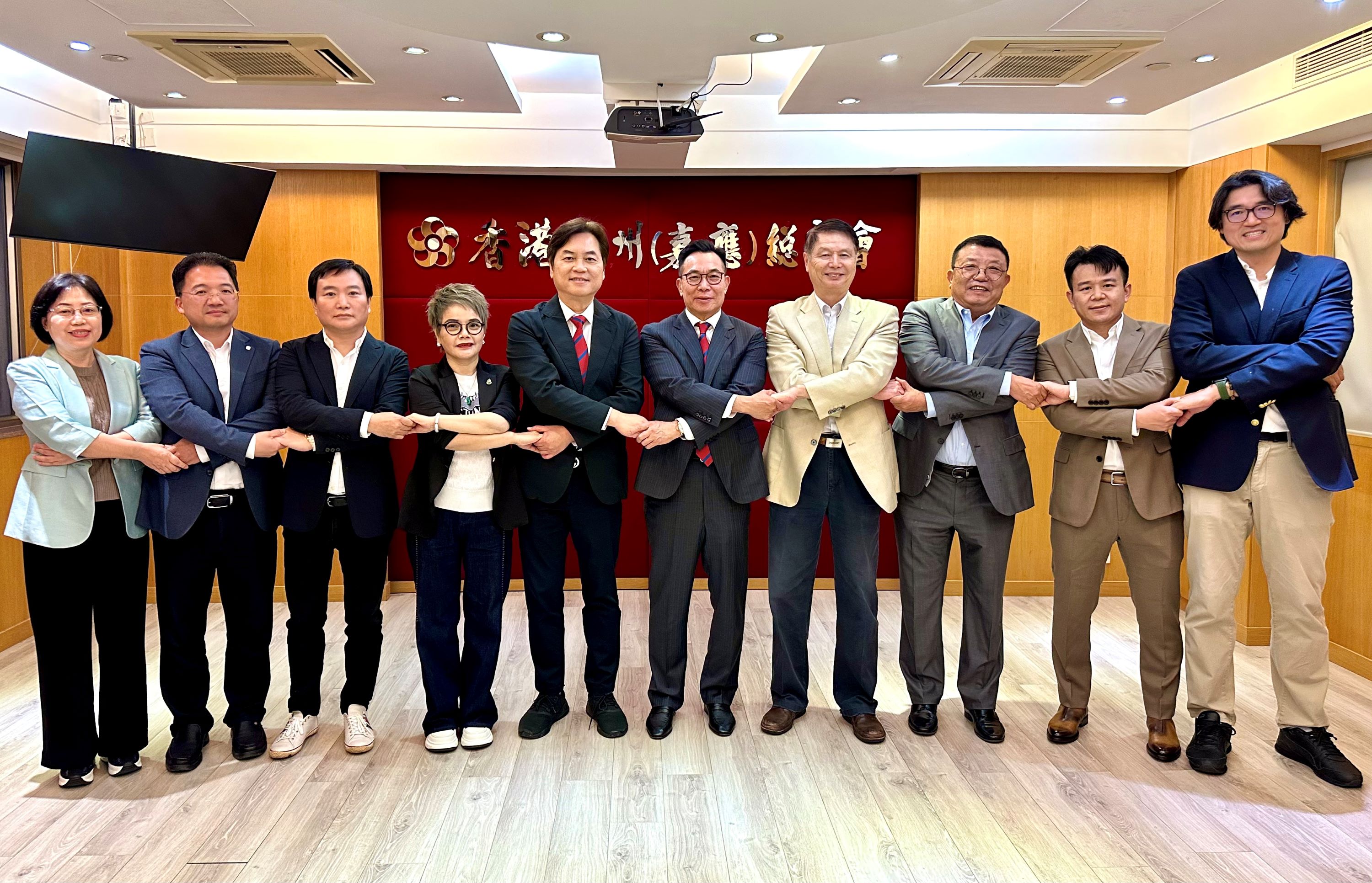 梁錫光榮膺香港梅州(嘉應)總商會會長