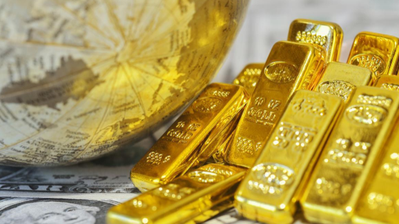 國際黃金期貨價格突破每盎司4500美元