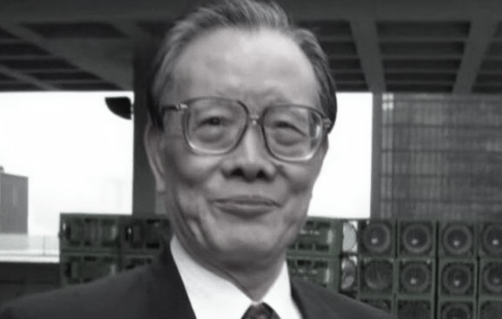 新義安創辦人向前長子向華炎離世