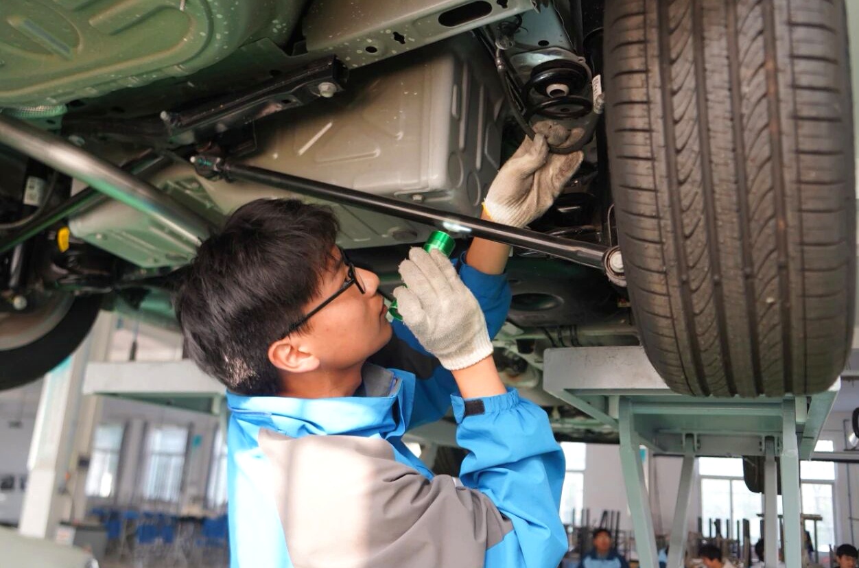 安徽巢湖中職學子同台炫技 以賽促學強技能