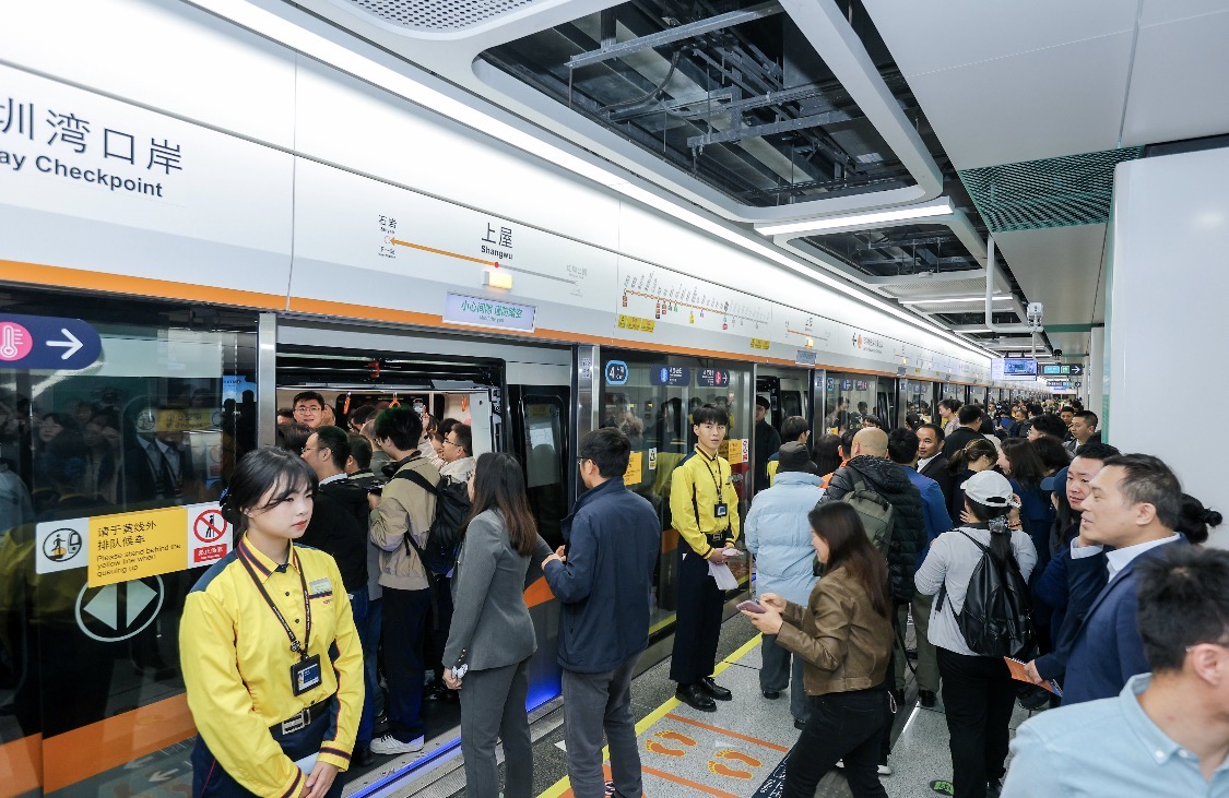     深圳4條地鐵新線集中通車    