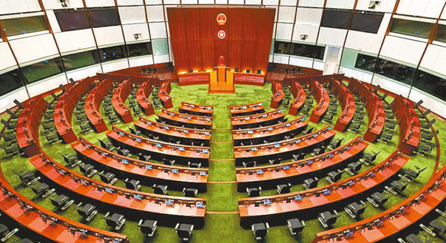 【八面來風】以實幹破困局 以協同啟新篇  ——從治理實踐看香港立法會轉型