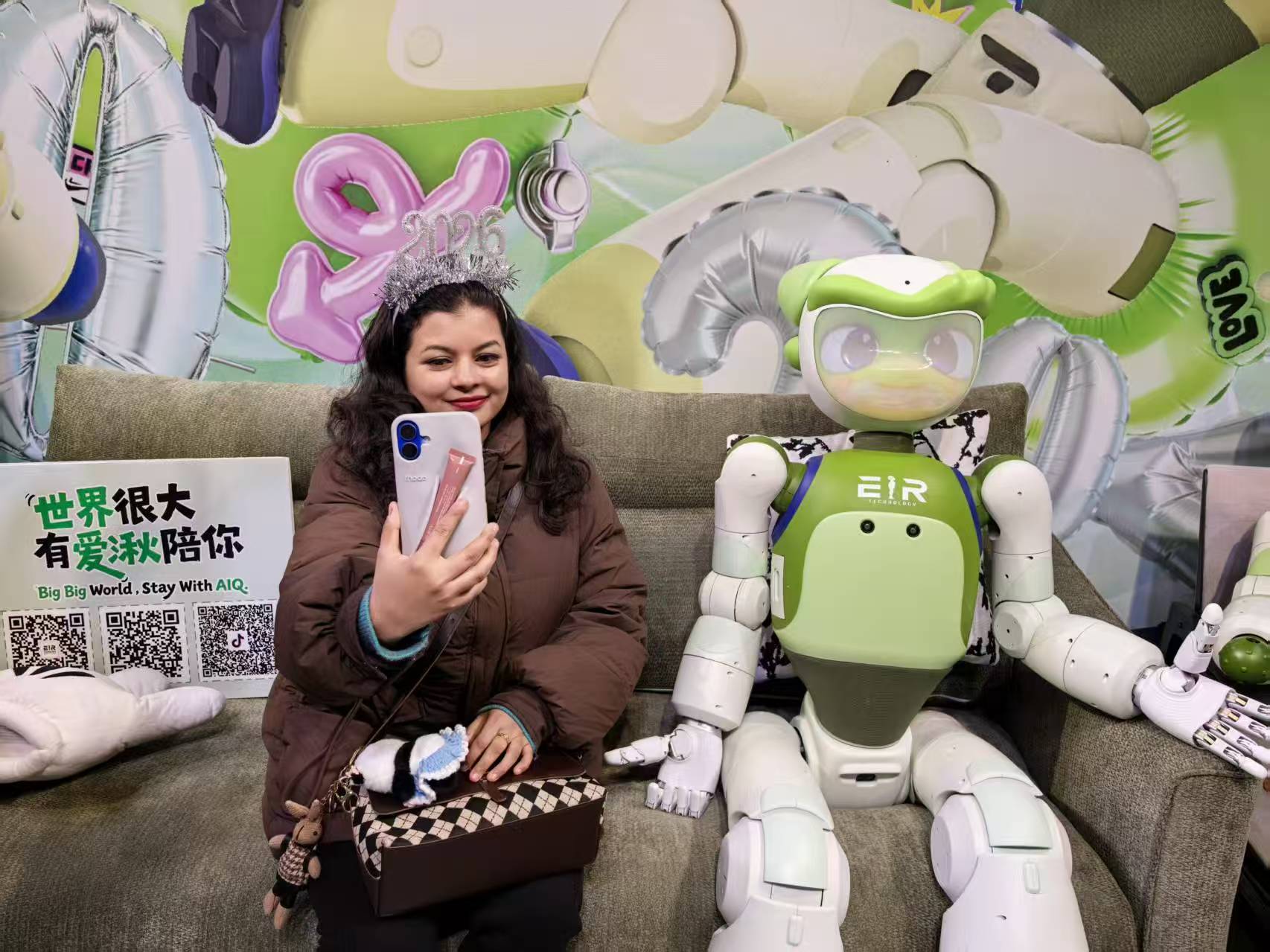 交子大道跨年夜 「成都高新造」科技新品首發迎新年