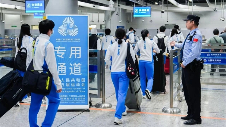 深圳邊檢2025年驗放出入境旅客2.74億人次