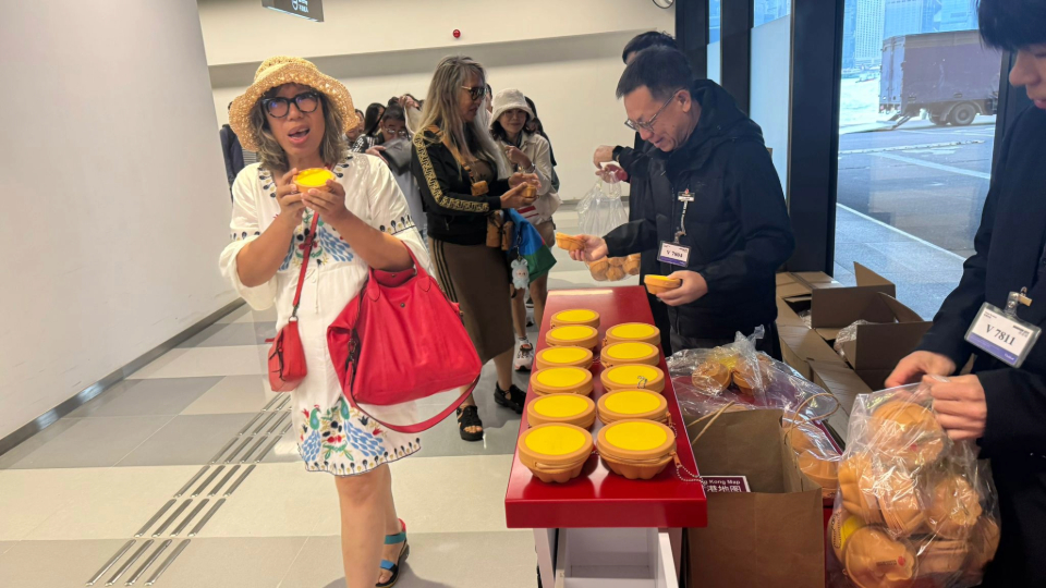 「鼓浪嶼」號郵輪帶領近1700名旅客抵港 