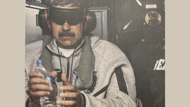 特朗普發布馬杜羅在美國軍艦上照片