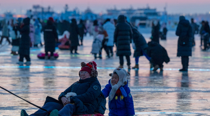 元旦假期國內出遊1.42億人次 總花費847.89億元