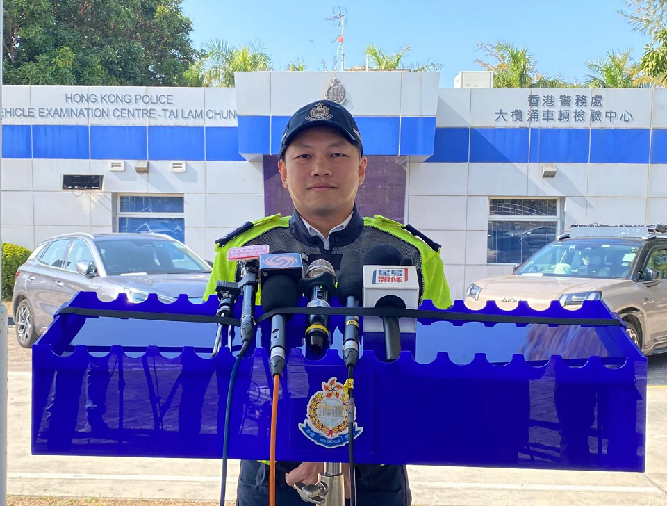 警方新界北打擊白牌車 拘兩司機涉非法載客取酬