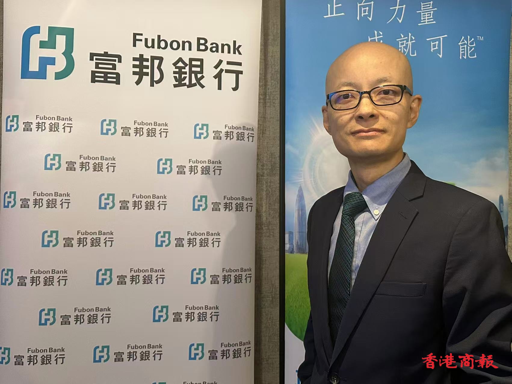 富邦潘國光﹕科技股帶動下 港股今年有力上試30000點