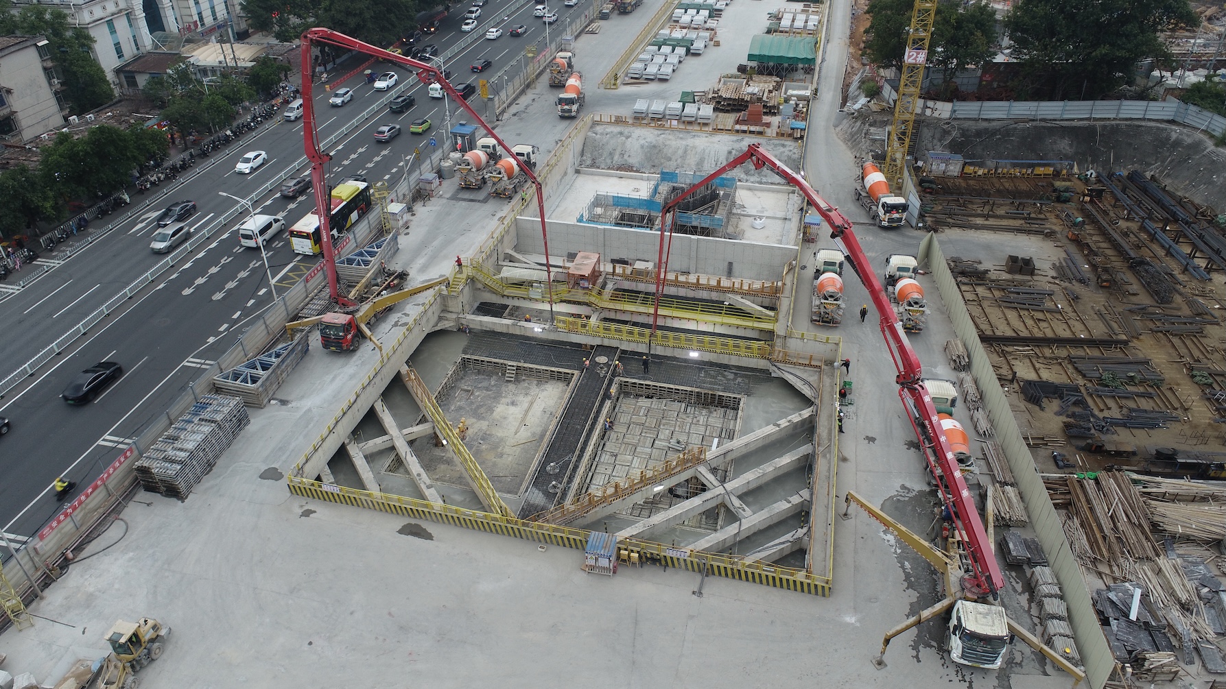 廣花城際全線車站封頂  最大直徑盾構隧道貫通 