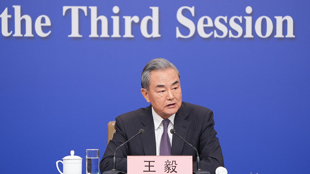 王毅同索馬里外長德埃電話會談 反對「索馬里蘭」勾結台當局謀獨