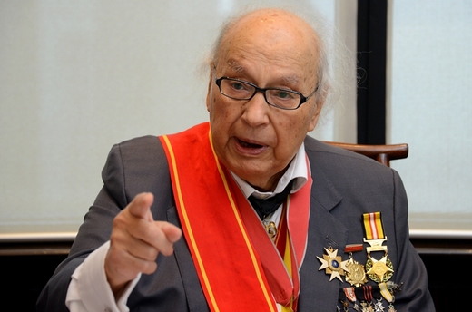 何鴻章(資料圖片)