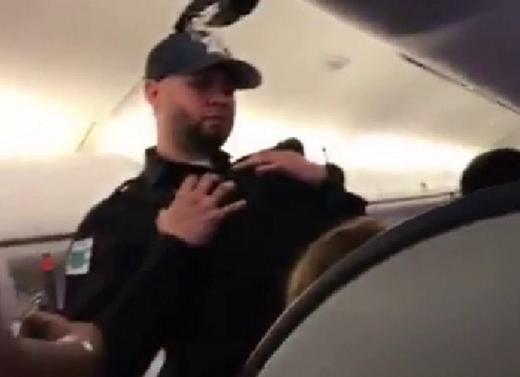 警員問是否「寧願坐牢都不願離開」。(網上圖片)