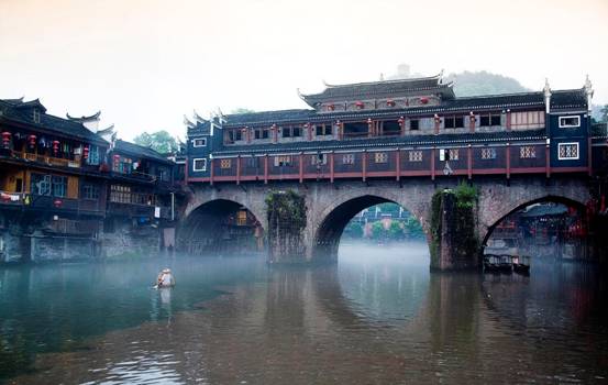凤凰古镇