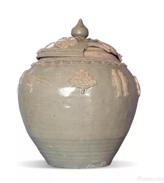 元代青釉模印贴花盖罐